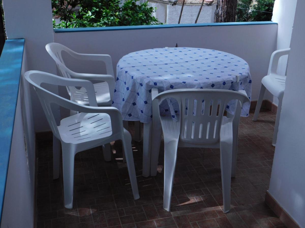Summer Time Cala Liberotto Exterior photo
